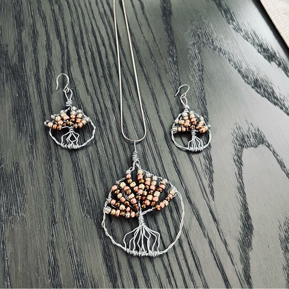 🌳 Tree of Life Handmade Beaded Wire Necklace & Earring Set